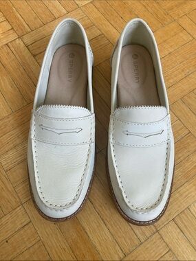 Sperry Women’s Cream Leather Penny Loafers
